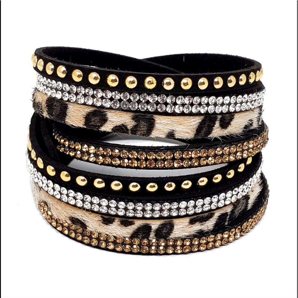 💥Animal print wrap bracelet💥